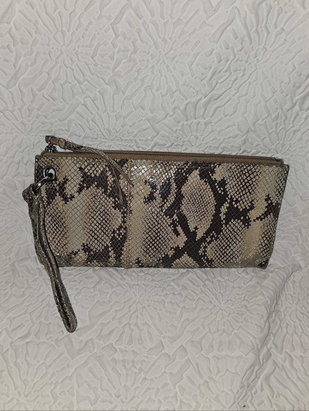 HOBO Vida Python Wristlet Clutch 10”x5”